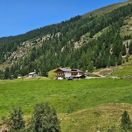 Almhof Mareil